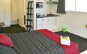 Hibernian Studio Apartments